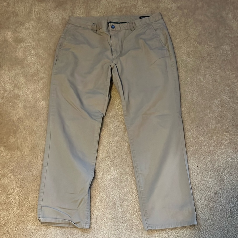 Bonobos Original Chino; 38x30; Slim Fit; Khaki